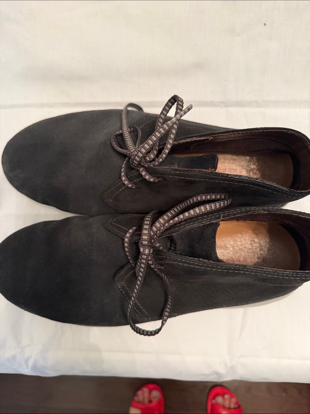 UGG Men's Black Suede Chukka Boots